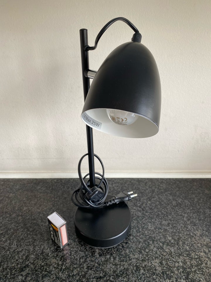 Skrivebordslampe