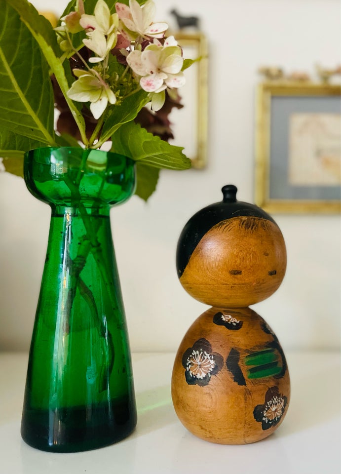 Dukker Kokeshi