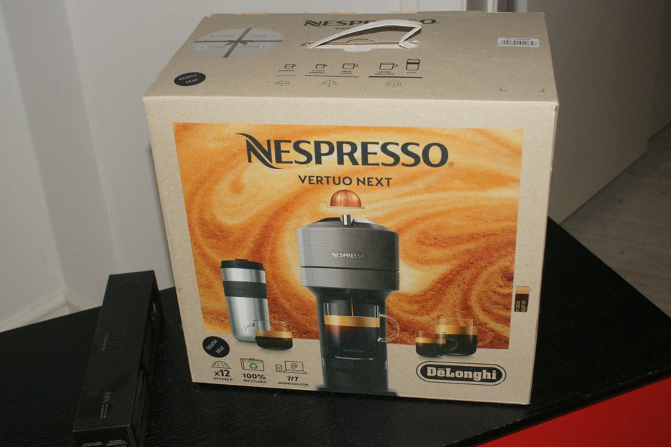 NESPRESSO kaffemaskine