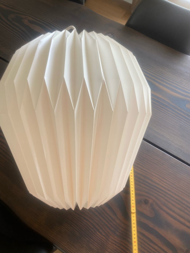 Anden loftslampe Le Klint