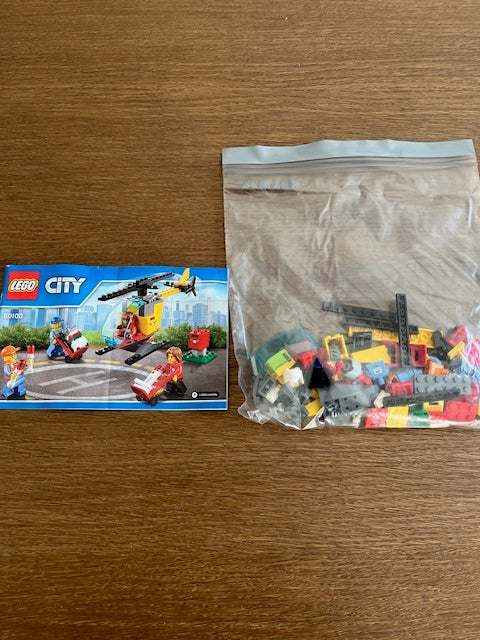 Lego City 60100