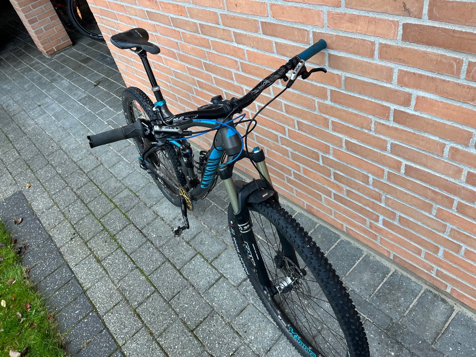 Canyon Nerve al, full suspension,