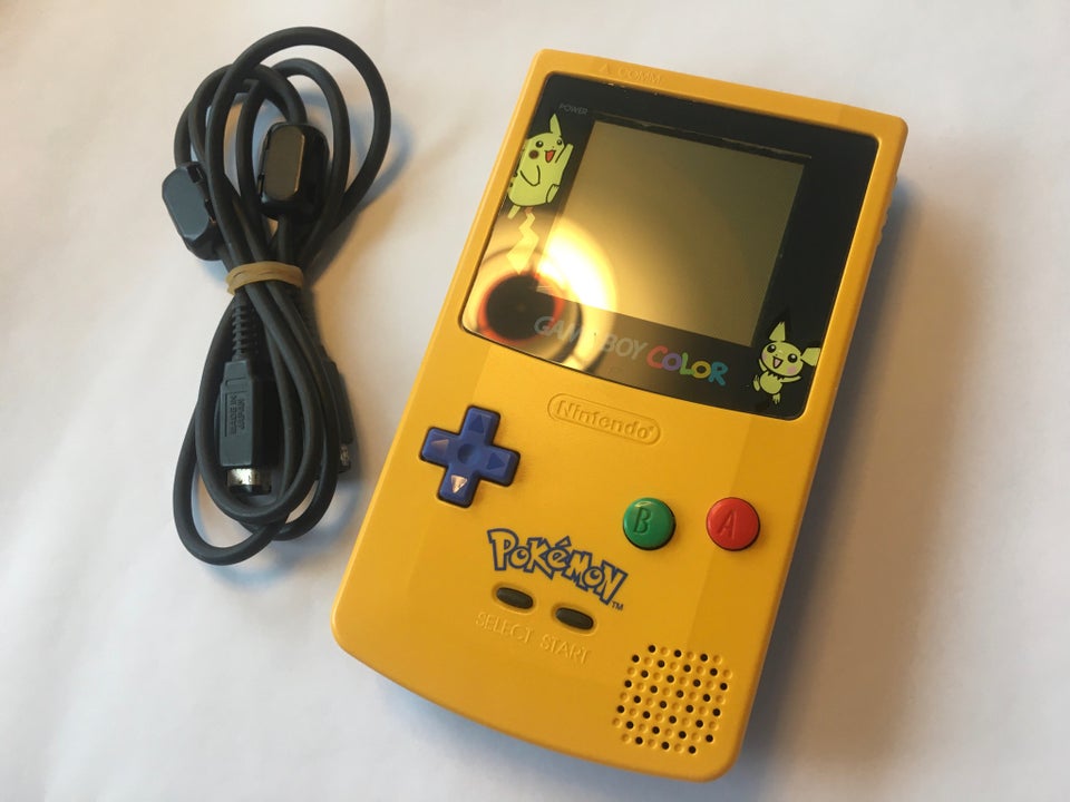 Nintendo Game Boy Color, Pokemon