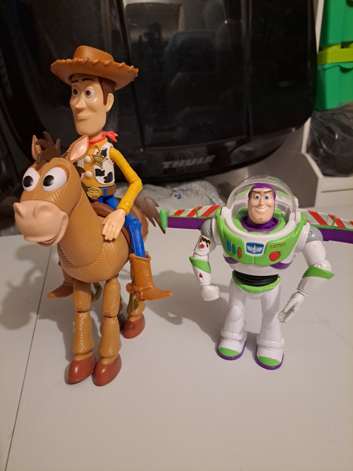 Woody, Buzz og Bullseye