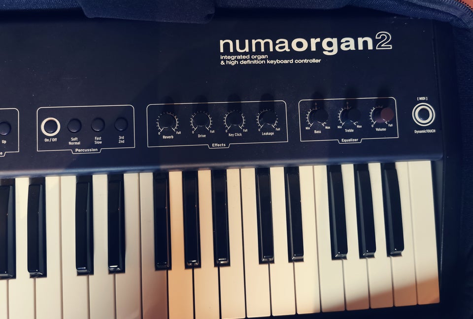 Elorgel, Studiologic Numa Organ 2