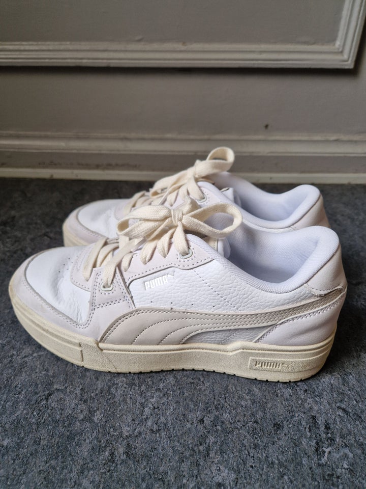 Sneakers, str. 41, Puma