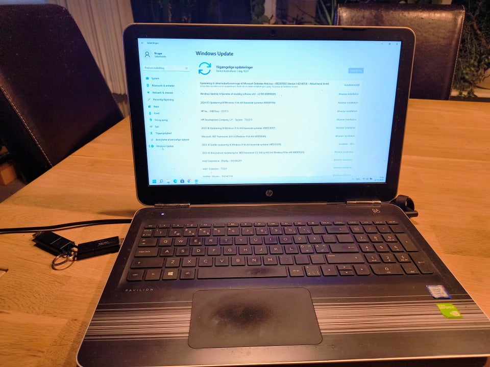 HP Pavilion, .2.30 GHz, 8 GB ram