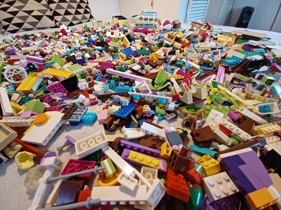 Lego Friends, Mega samling