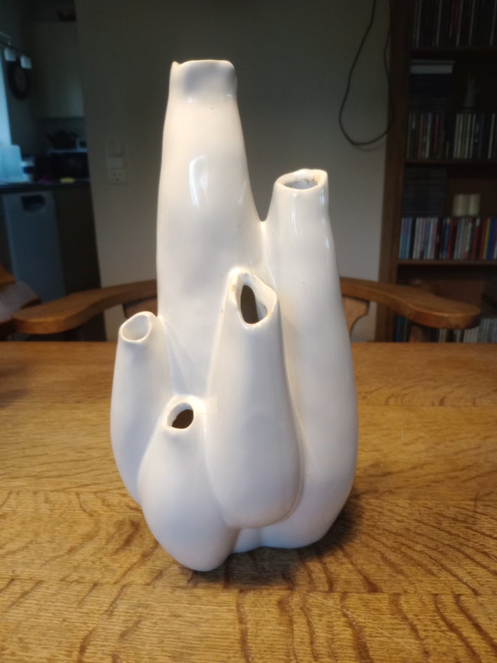 Skupturel vase