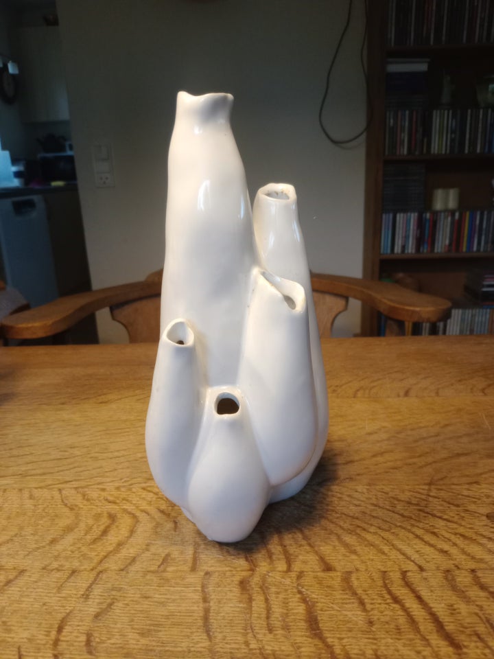 Skupturel vase