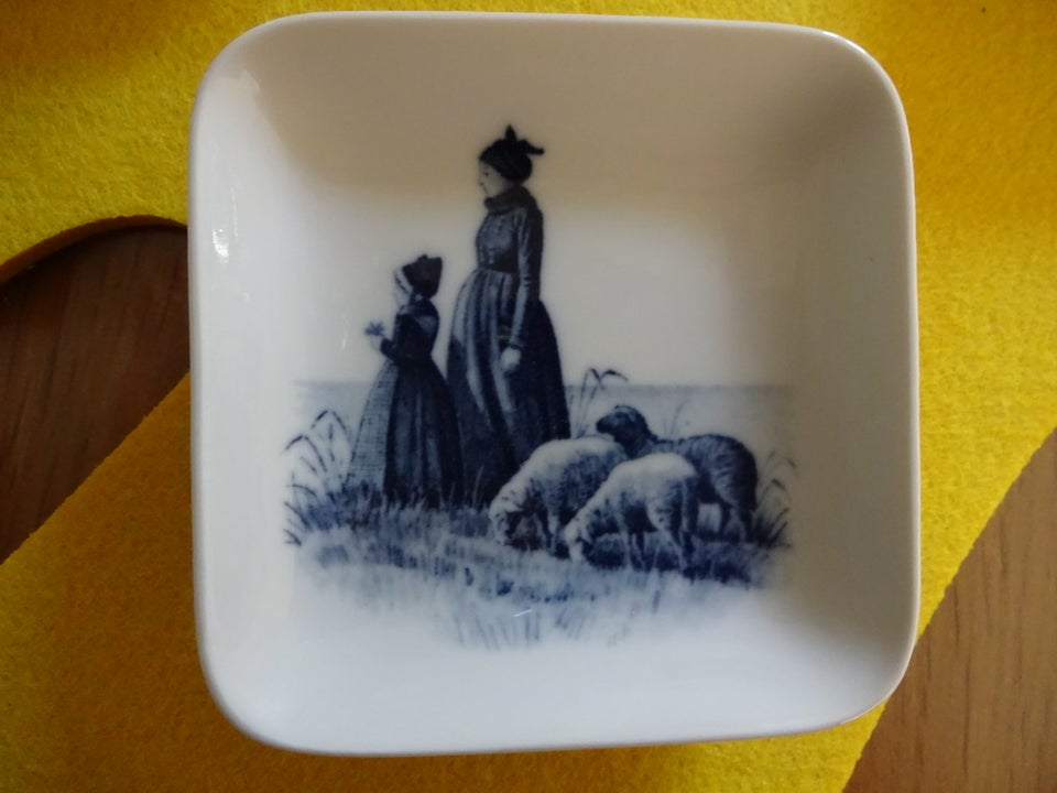 Platter Kgl Porcelæn/BG