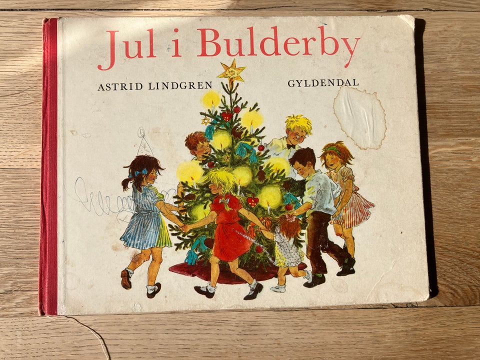 Jul i Bulderby, Astrid Lindgren