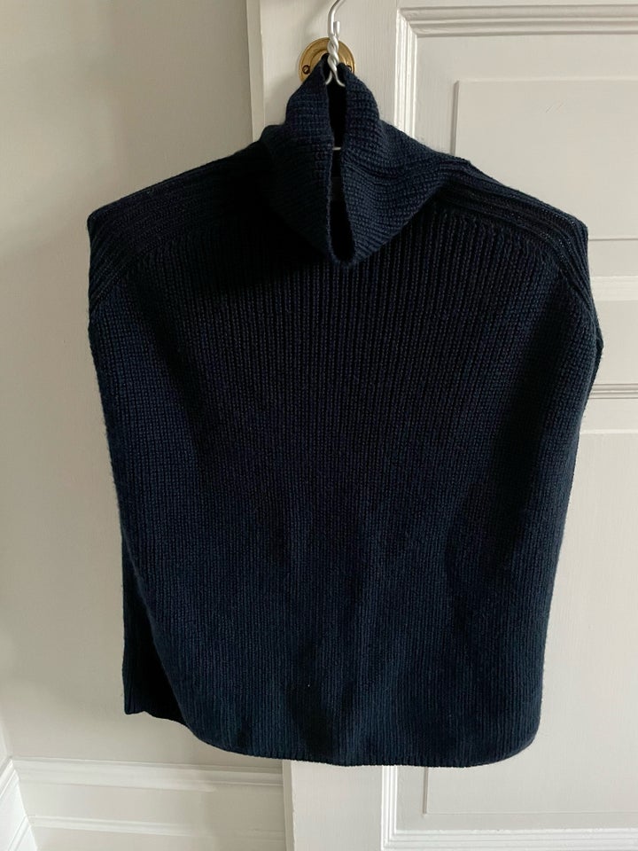 Sweater, Aiayu, str. 38