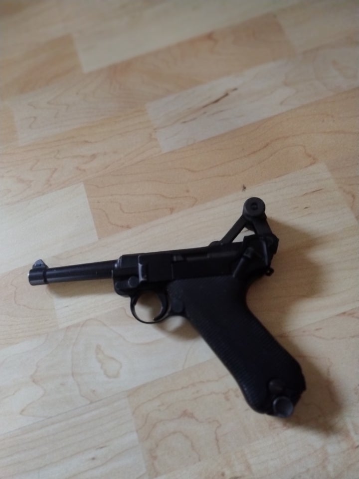 Militær, Luger p 08