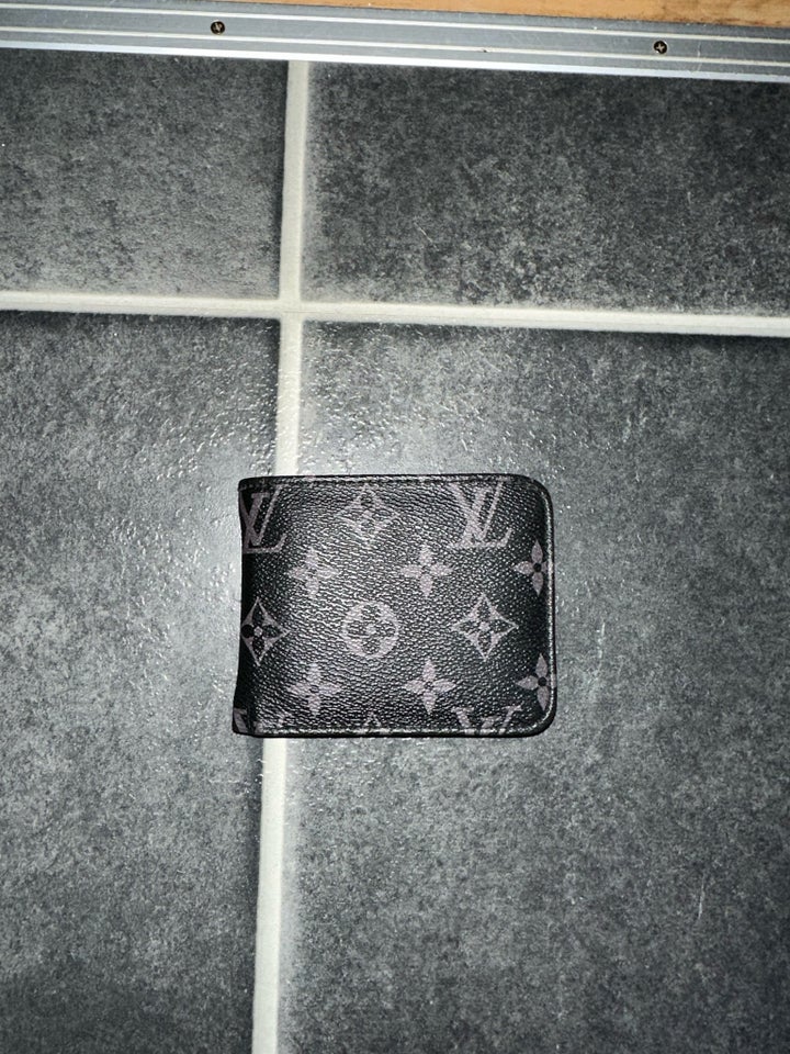 Pung Louis Vuitton