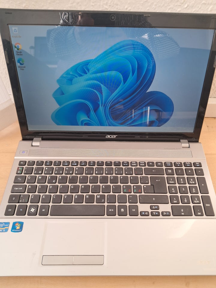 Acer, Intel i 5-3210M 2.5 GHz, 8 GB