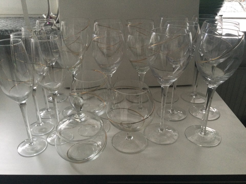 Glas Vinglas Med indlagt