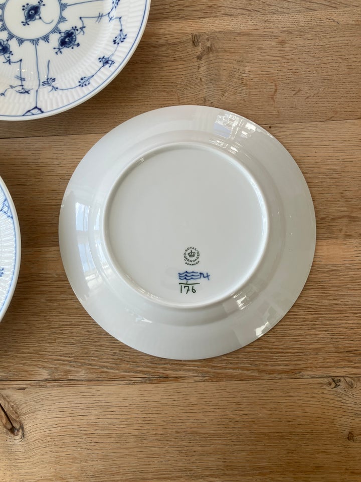 Porcelæn, musselmalet tallerken