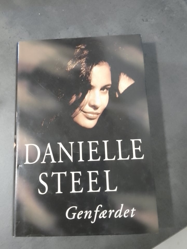 Genfærdet, Danielle Steel, anden