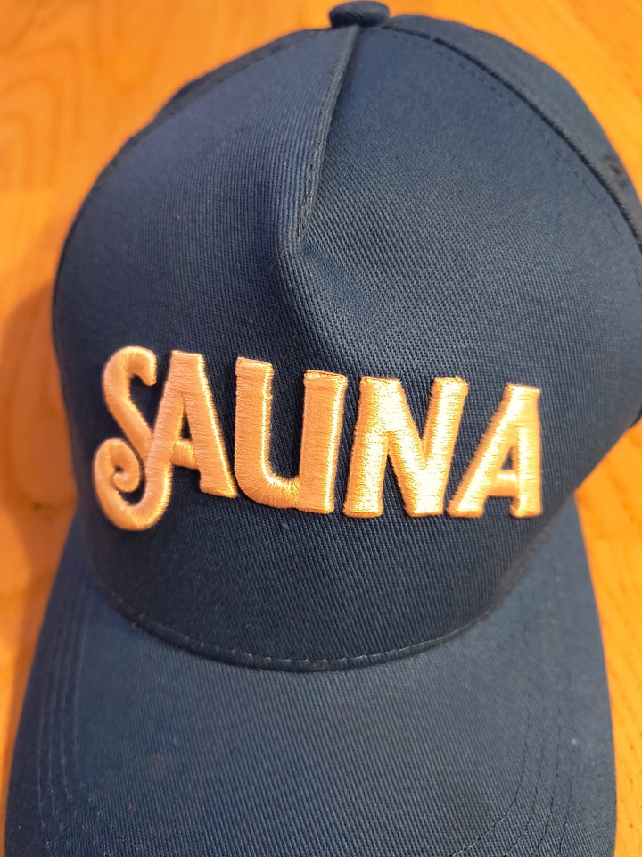 Cap, Sauna