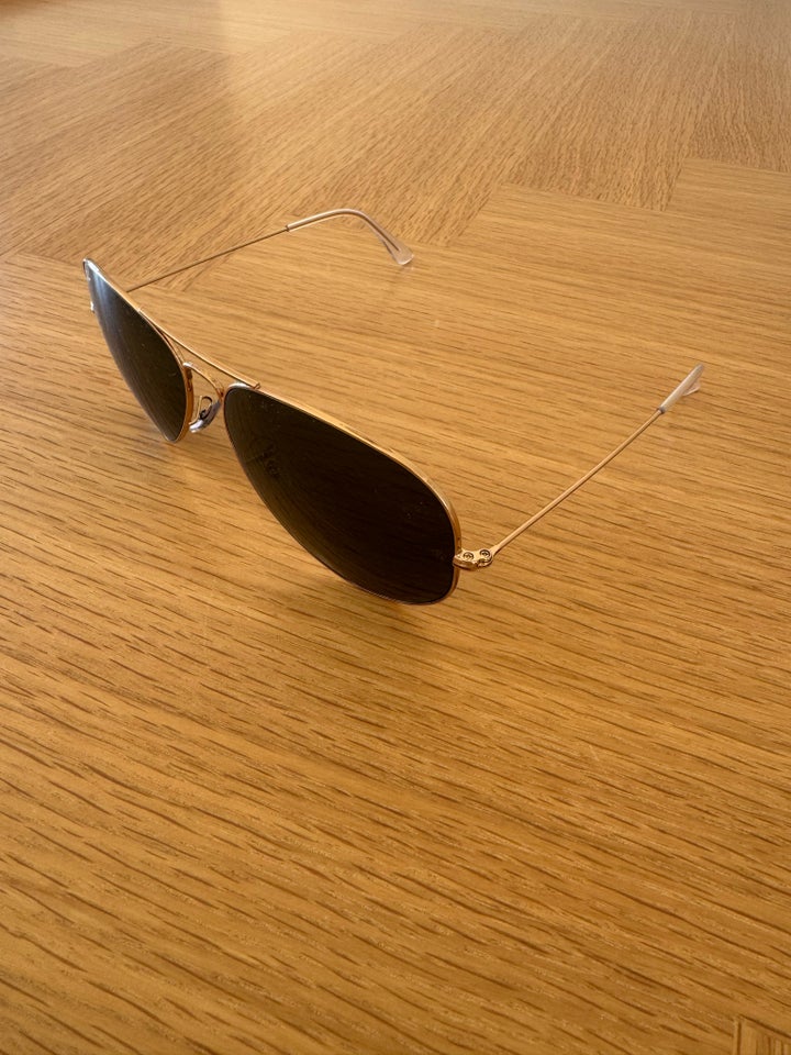 Solbriller herre, Rayban