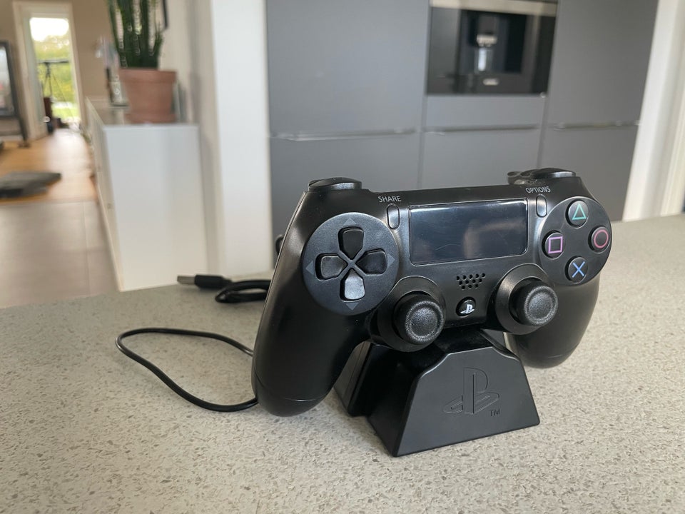 Vækkeur, Playstation