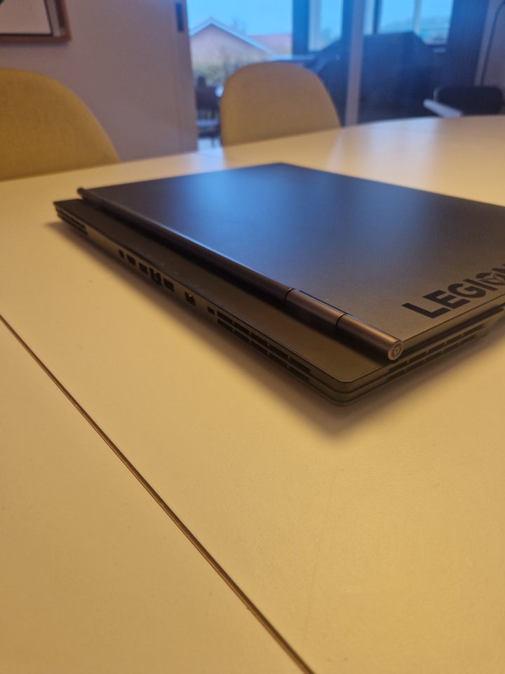 Lenovo Y740, i7 9.gen GHz, 16 GB ram