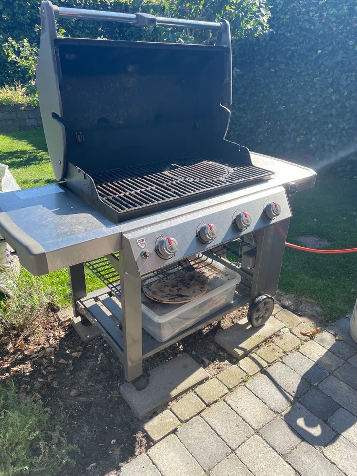 Gasgrill Weber Genesis ll E-410