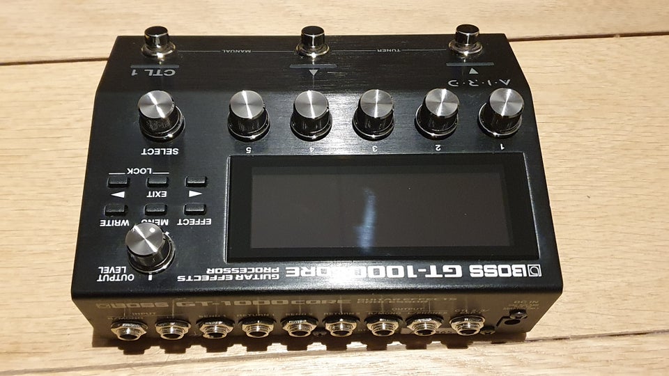 GT-1000 guitar multieffekt +