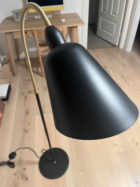 Arne Jacobsen AJ7 Bellevue Lampe Its koral