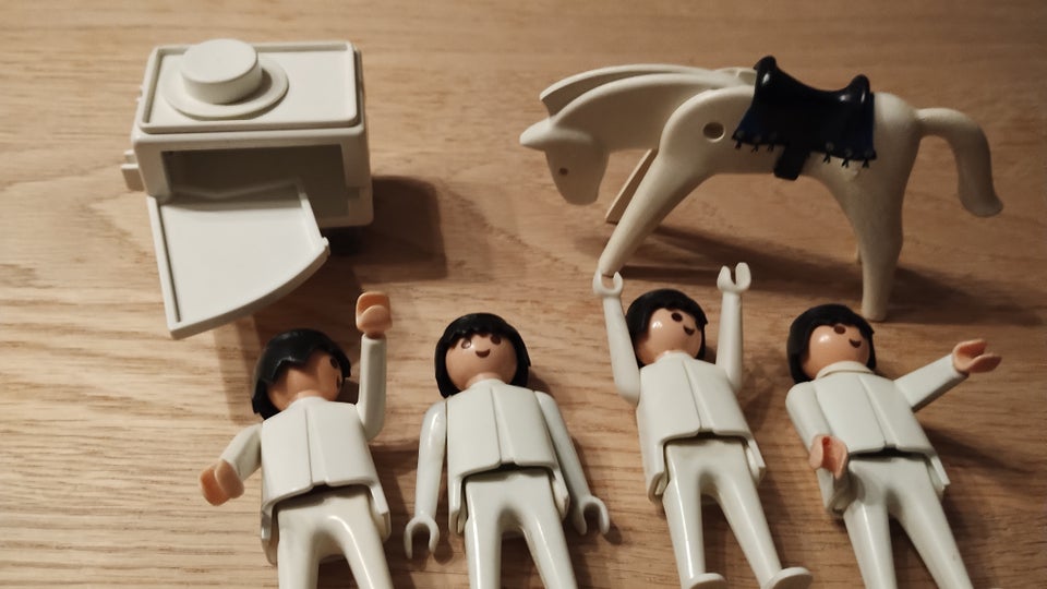 Playmobil