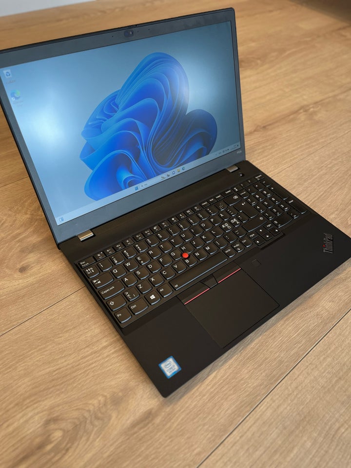 Lenovo P53s i7 8Gen 18 GHz 16 GB