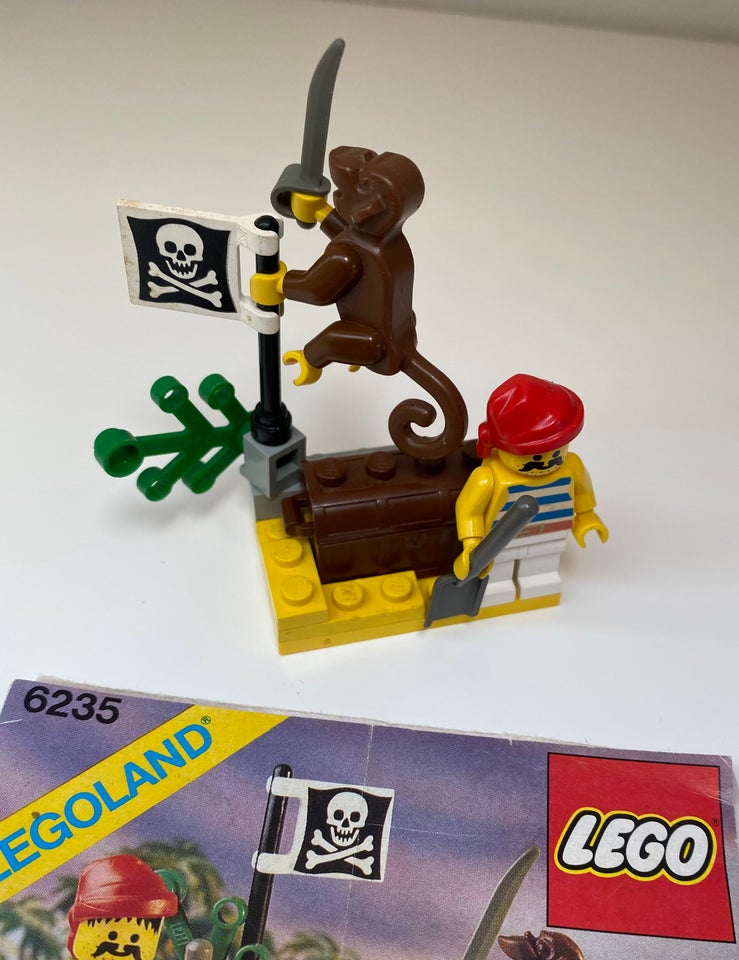 Lego Pirates, 6235 Buried Treasure