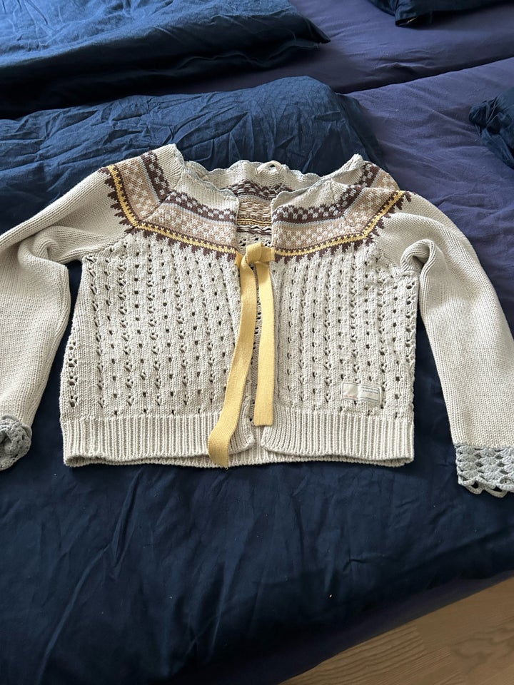 Cardigan, Odd Molly , str. 40