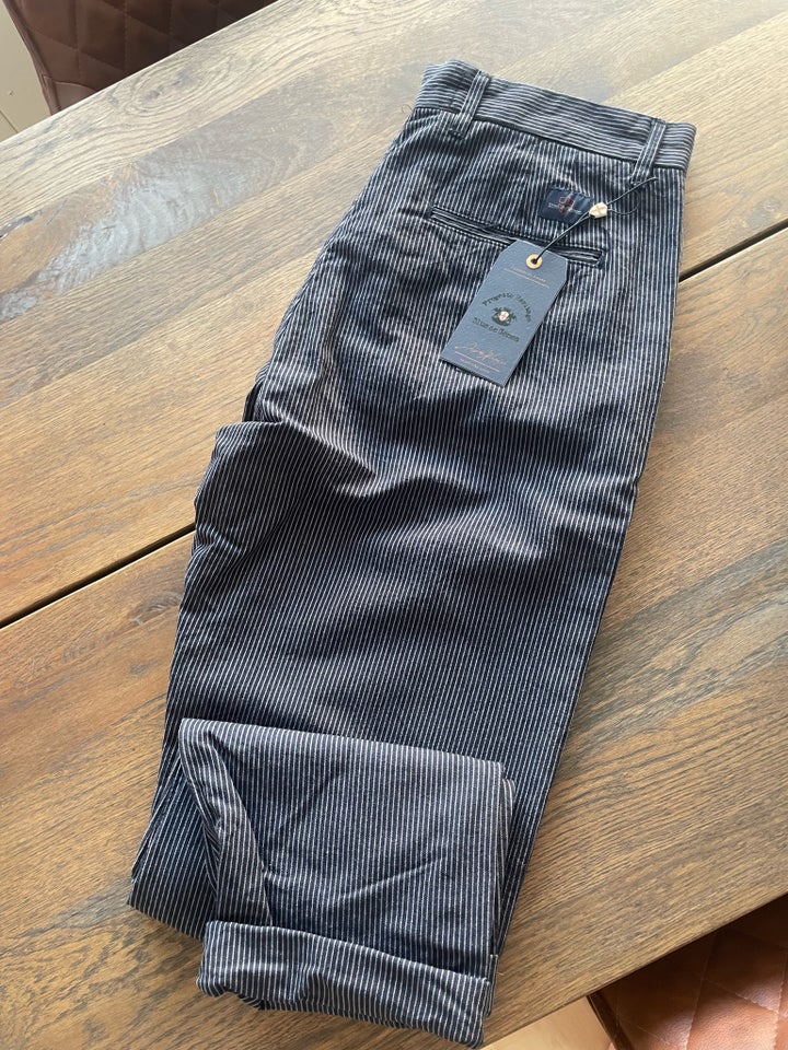 Chinos Blue de genes str 30