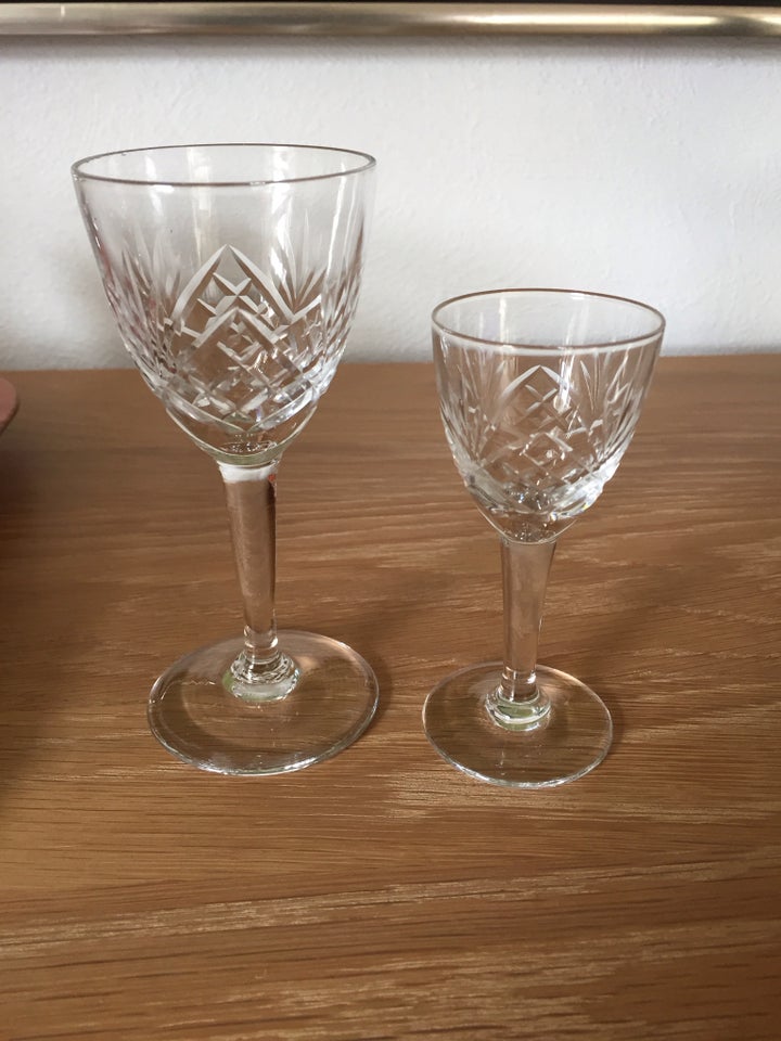 Glas, 24 stk. Vinglas samletj