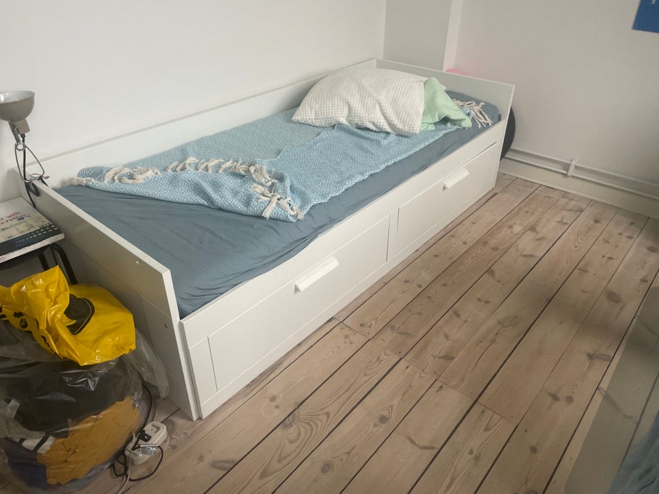 Enkeltseng, Ikea, b: 80 l: 200