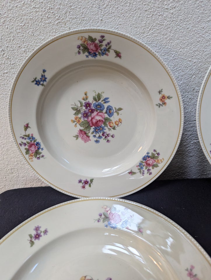 Porcelæn, Tre flade og tre dybe