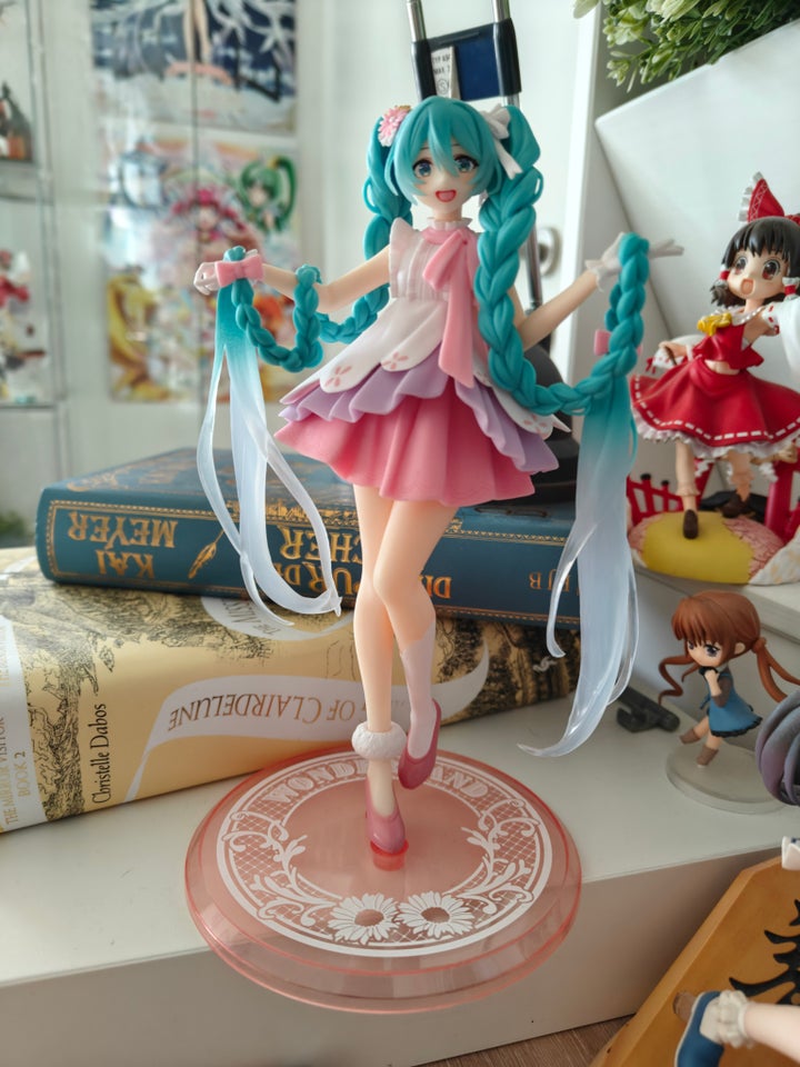 Samlefigurer, Miku Hatsune Taito