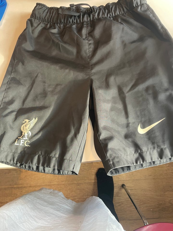 Shorts, Shorts, Nike liverpool