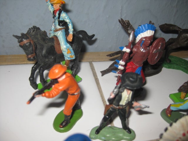 Figurer, cowboys og indianere,