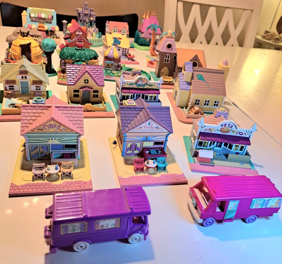 Polly Pocket, Dukkehuse