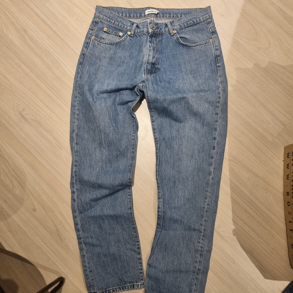 Jeans, Woodbird, str. 32