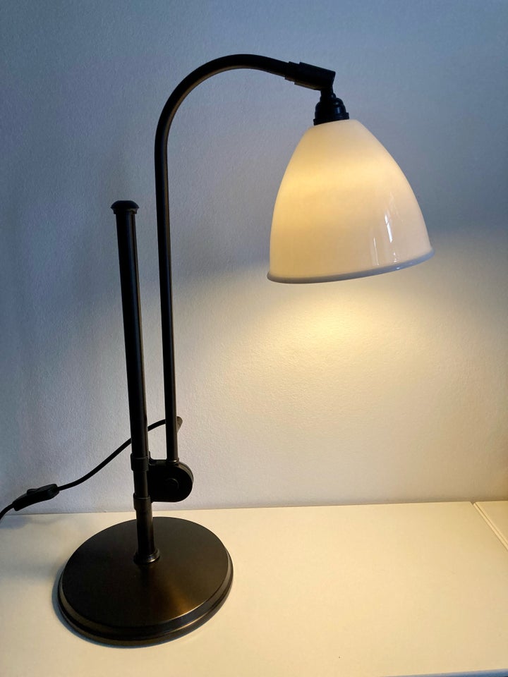 Skrivebordslampe, Bestlite BL1