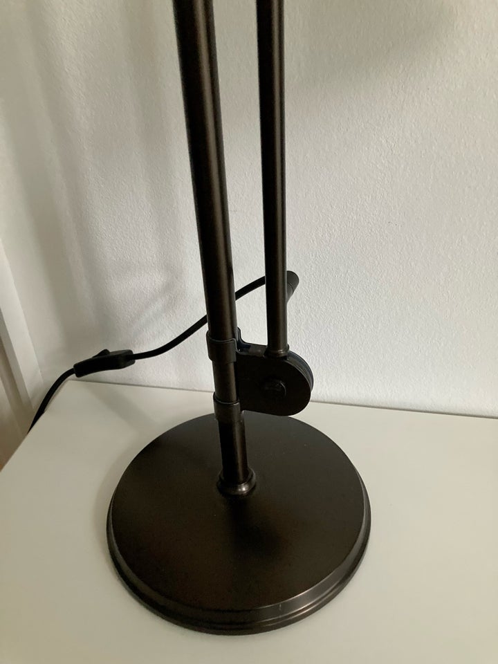 Skrivebordslampe, Bestlite BL1