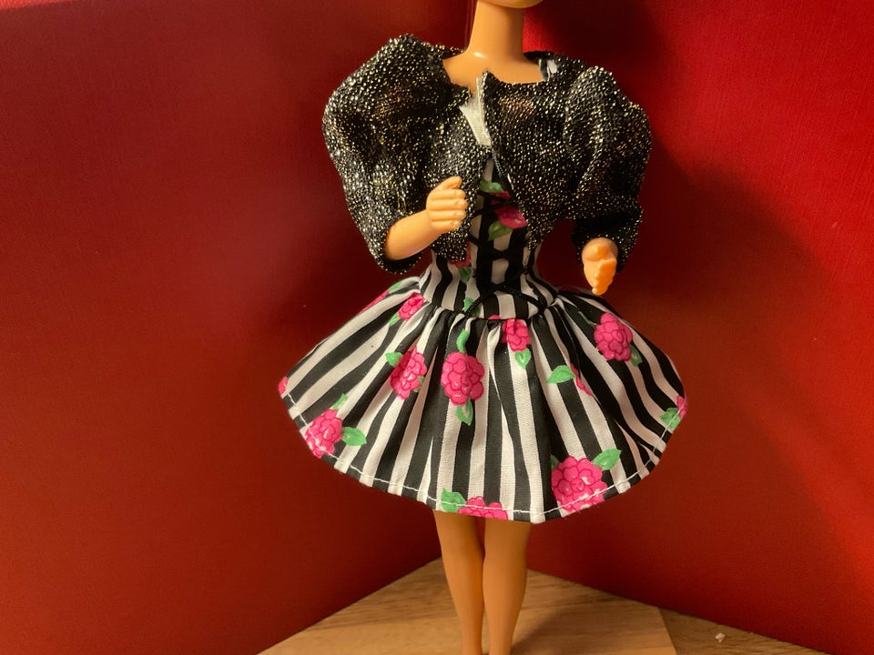 Barbie, Barbie retro