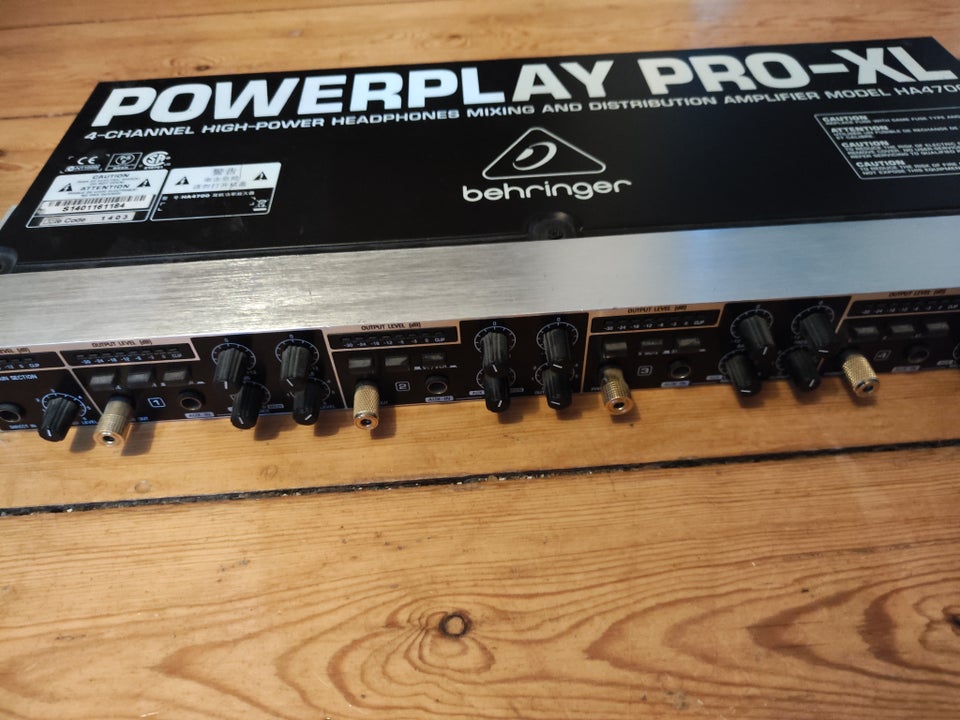 Composer pro powerplay, Behringer