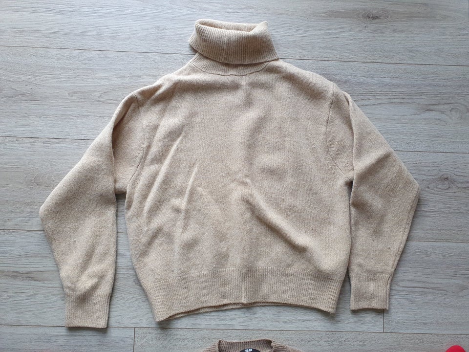 Sweater, Uniqlo, str. 36