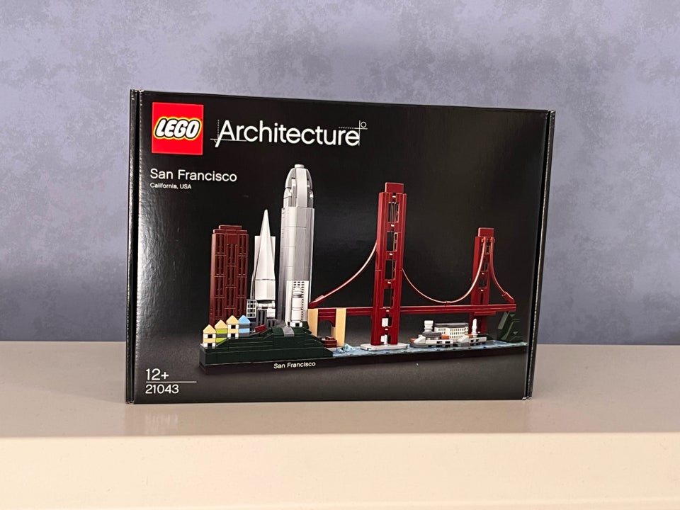 Lego Architecture 21043