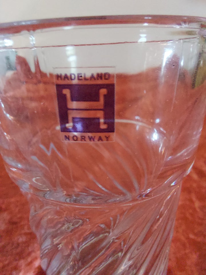 Glas 2 vandglas Hadeland